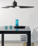 sfeerfoto van de Beacon Airfusion Climate II zwarte plafondventilator 